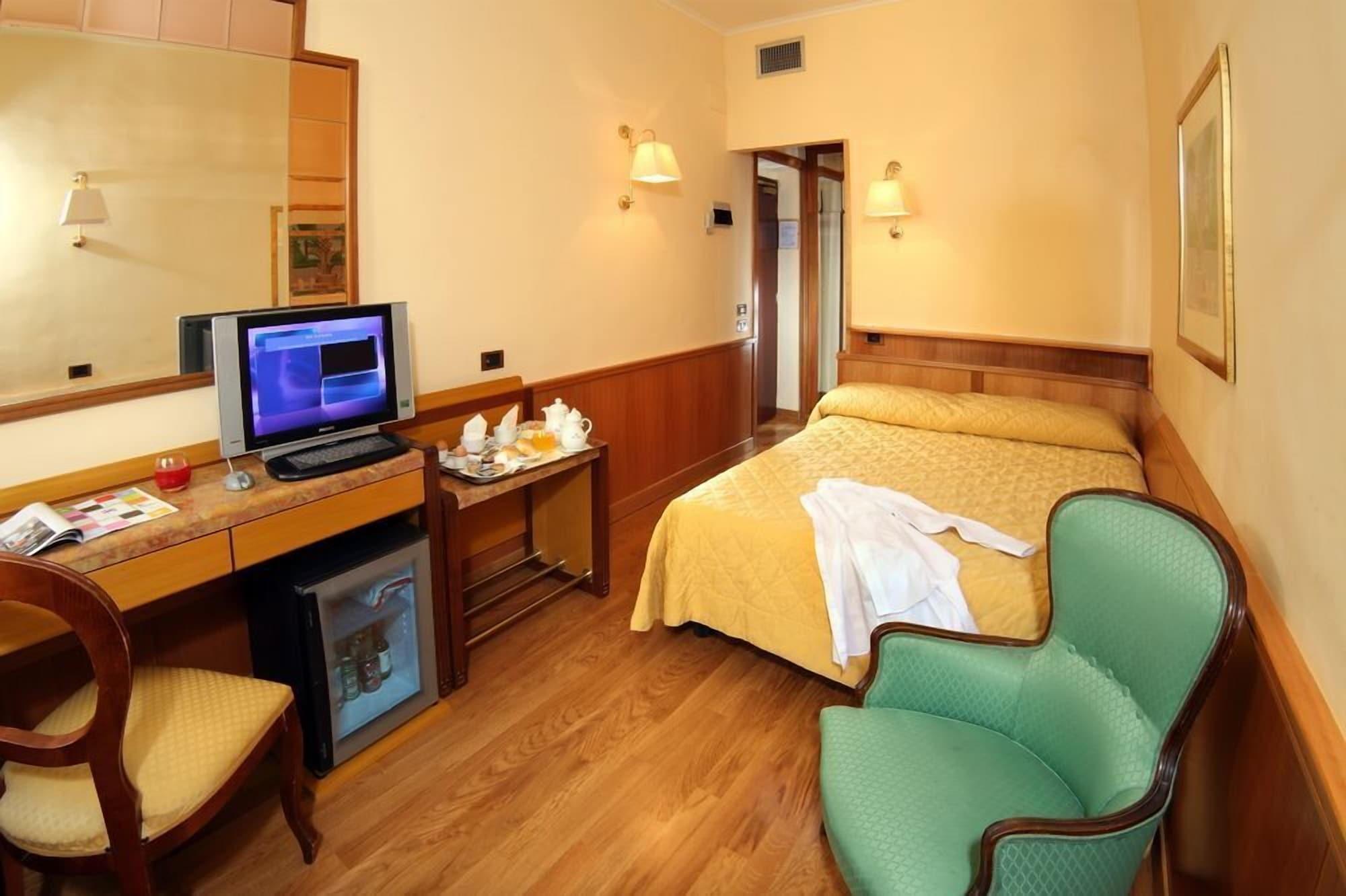 Hotel Oxford Рим Номер фото